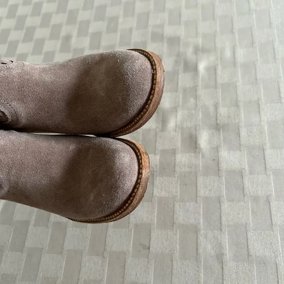 Frye Victoria Cut Short Boots
