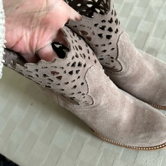 Frye Victoria Cut Short Boots