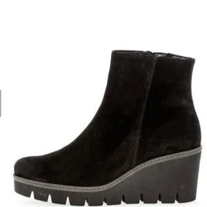 Gabor Black Suede Wedge Boots