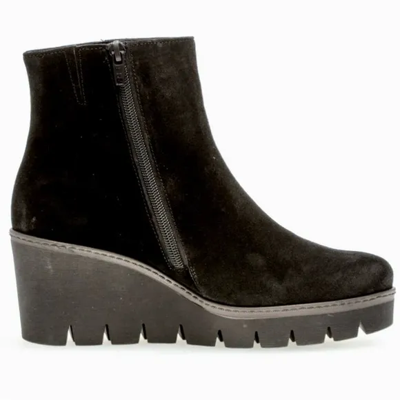 Gabor Black Suede Wedge Boots