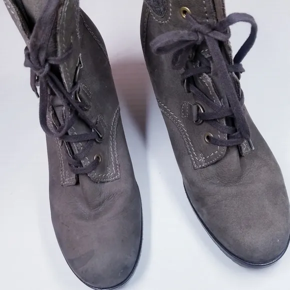 Gabor | Suede Wedge Ankle Boots, Brown size 9