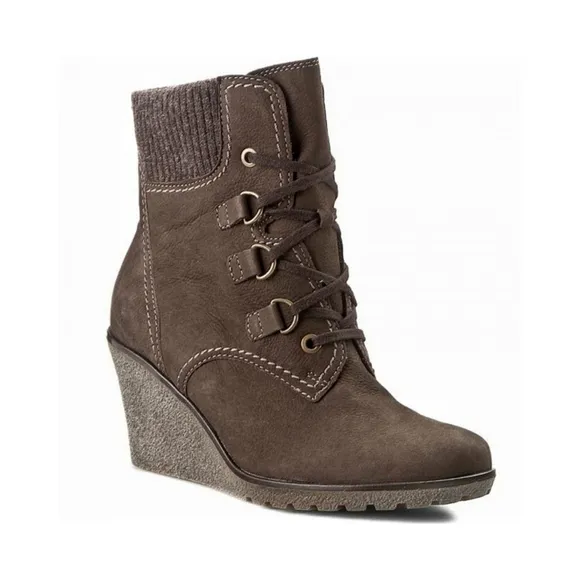 Gabor | Suede Wedge Ankle Boots, Brown size 9