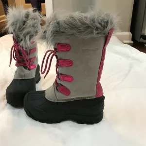 Gander Mountain suede faux fur boots - size 4.