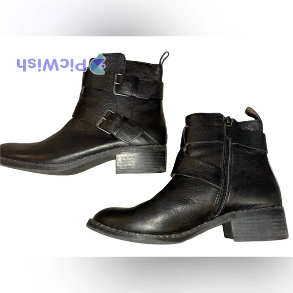 Gentle Souls by Kenneth Cole moto boots