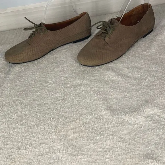 Gentle Souls Kenneth Cole Sure Bet Textured Lace Up Oxfords Comfort Shoes 8.5