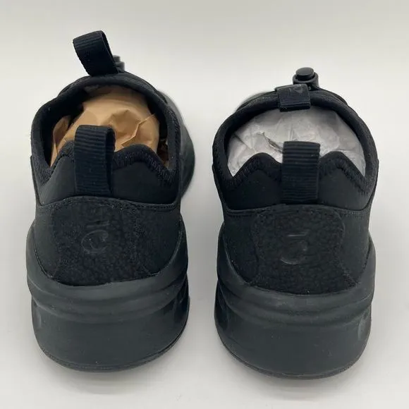 Gently Pre-Loved CLOVE All Black Option Clove Classic