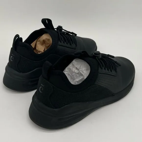 Gently Pre-Loved CLOVE All Black Option Clove Classic