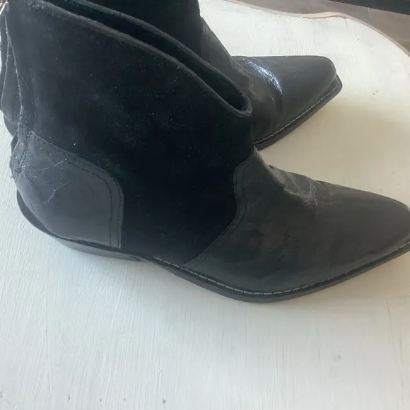 Genuine Suede &amp; Leather “cowboy “ Ankle Boots, soft leather, dark Black.