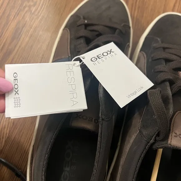 Geox Brown Suede Lace Up Sneakers Size 7 US