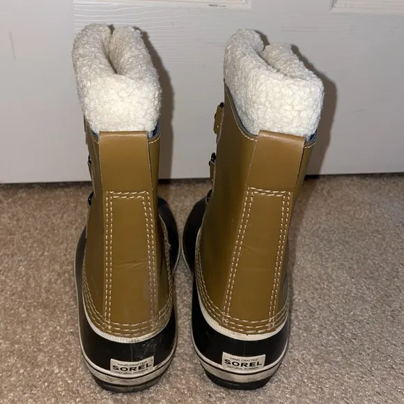 Girls Sorel Youth Yoot Pac TP Insulated Waterproof Mesquite Winter Boots