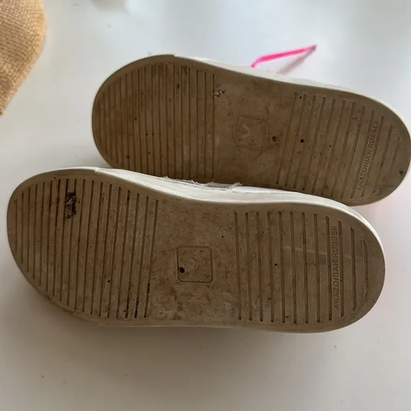 Girls Veja sneakers