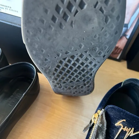 Giuseppe Zanotti Suede Zip Sneakers