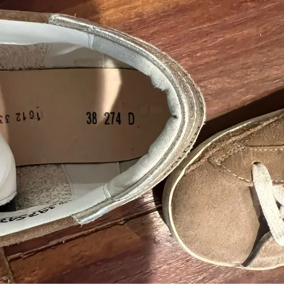 Golden Goose Super-Star Ladies Suede Sneakers Size 38
