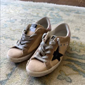 Golden Goose Women’s Tan and Pink Sneakers with Black Star - Worn Once!