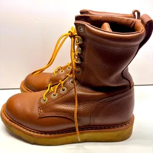 Golden Retriever brown leather boots EUC size 9