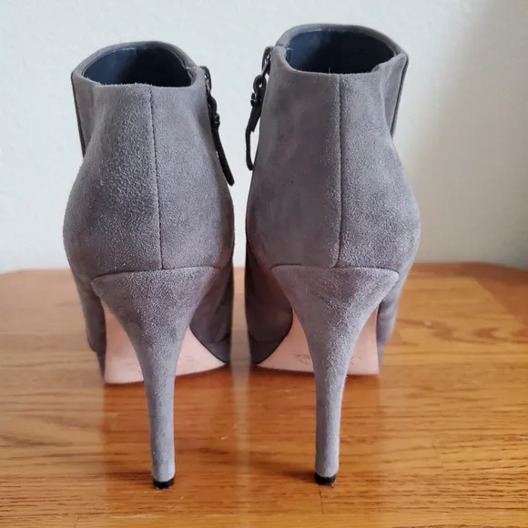 Gray Suede Via Spiga Women's Ankle Boots Shoe Size 8