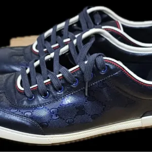 Gucci Blue Sneakers Classic Sporty Design