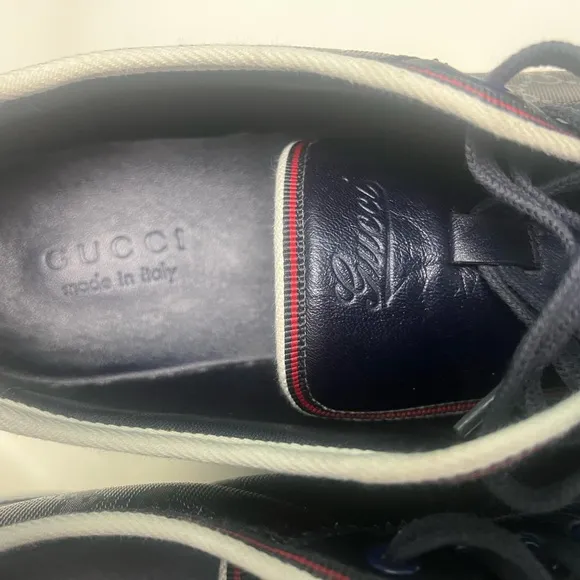 Gucci Blue Sneakers Classic Sporty Design