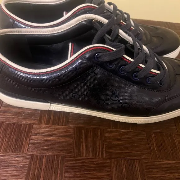 Gucci Blue Sneakers Classic Sporty Design