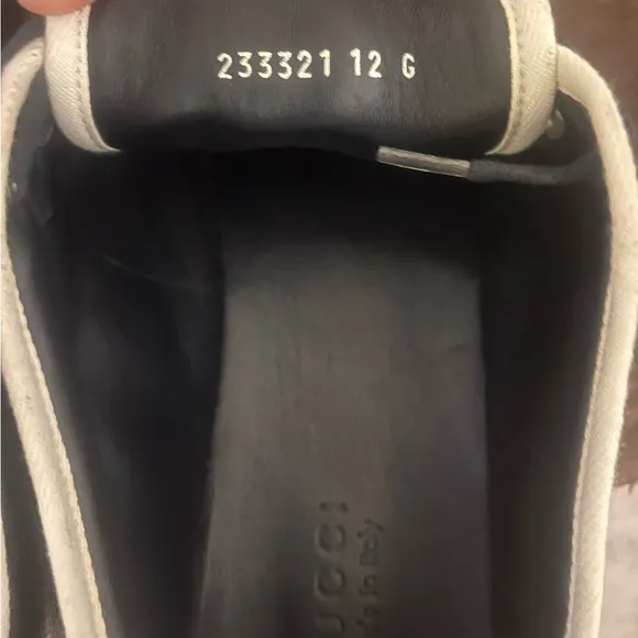 Gucci Blue Sneakers Classic Sporty Design