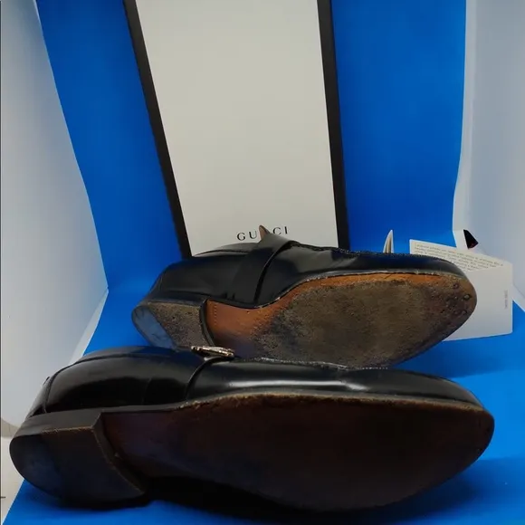 GUCCI Men’s Loafer Shoes Made in Italy  Size 7 US  233506 GG logo shoes
