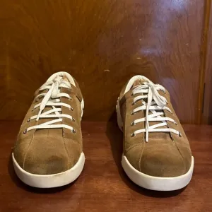 Gucci Suede Softy Tek Sneakers