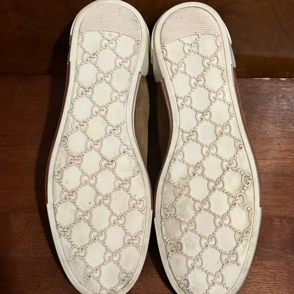 Gucci Suede Softy Tek Sneakers