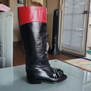 Gucci Leather Riding Boots