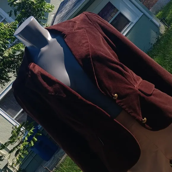 GUESS JEANS AUTHENTIC LADIES PURE COTTON VELVET LUX BLAZER (WINE)