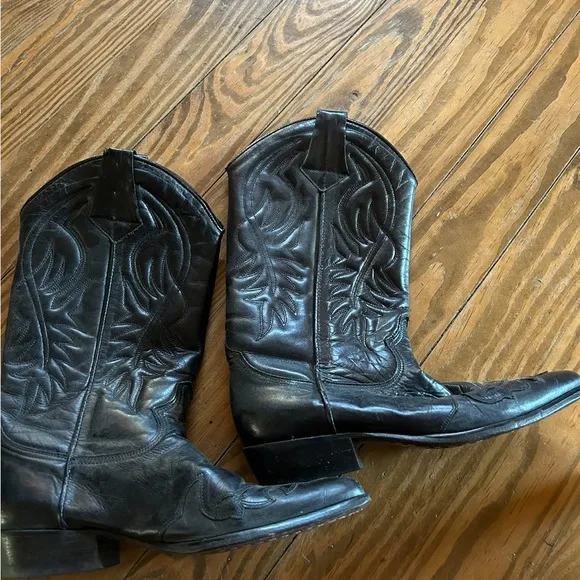 Guess womens vintage boots
