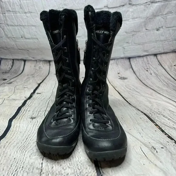 Helly Hansen Women’s Black Waterproof Winter Boots Women’s size 7.5