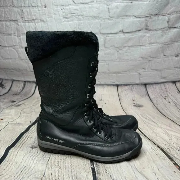 Helly Hansen Women’s Black Waterproof Winter Boots Women’s size 7.5