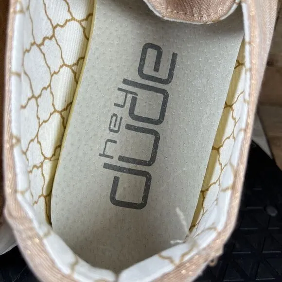 Hey Dude Women's Shoe Size US 9 Wendy Sparkling Rose Gold Slip On Casual Shoes