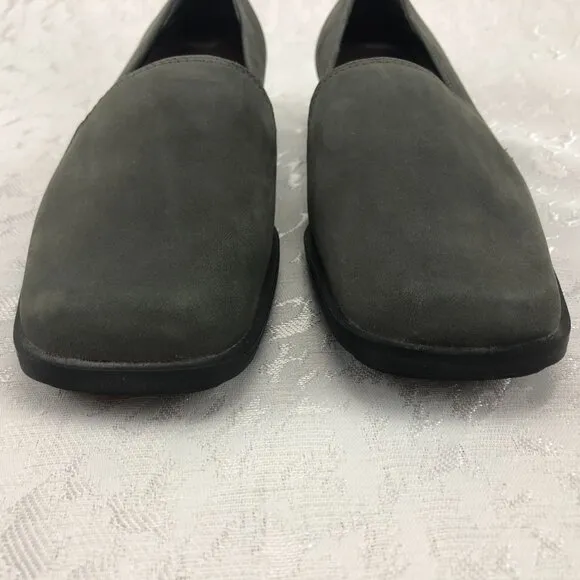 Hillard &amp; Hanson Casual Gray Leather Square-Toe Slip-On Shoes Size 5½M NWOT