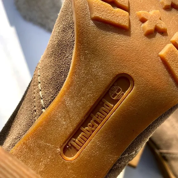 *🎉HP 🎉 Timberland | Earthkeepers Rudston taupe Suede Heeled Boots Size 8