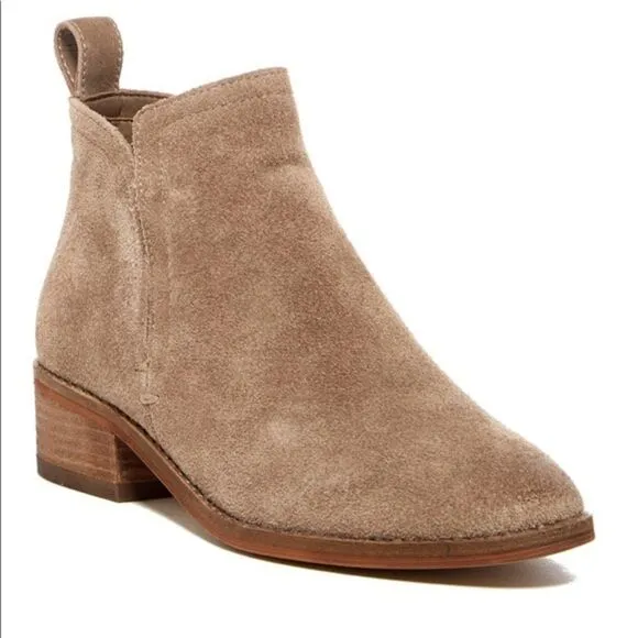 ✨HP✨Dolce Vita 'Tessey' Suede Ankle Boots✨