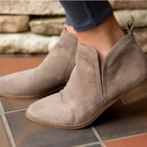 ✨HP✨Dolce Vita 'Tessey' Suede Ankle Boots✨