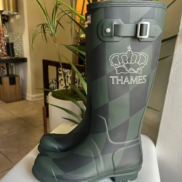 HUNTER Thames MMXX Green Edition Wellington Boots Size 11 NWOB