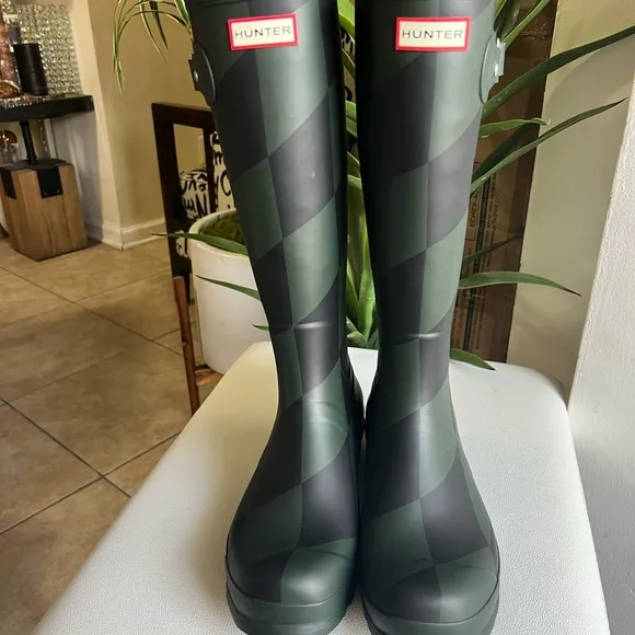 HUNTER Thames MMXX Green Edition Wellington Boots Size 11 NWOB