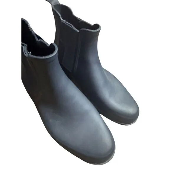 Hunter Women's Blue Chelsea Rain Boots Waterproof Ankle Pull On size 10