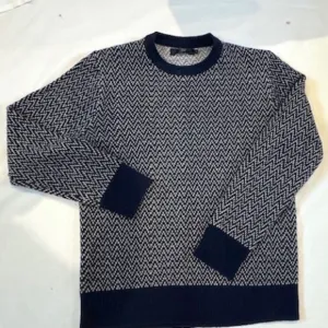 J CREW Classic Zig Zag Lambswool Sweater Size Medium​​​​​​​​