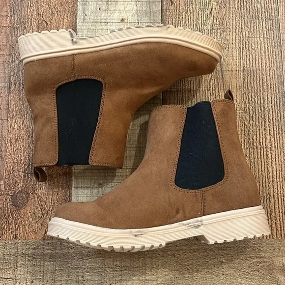 J. Crew Crewcuts Girls' lug-sole boots brown BJ532 5 K5 37