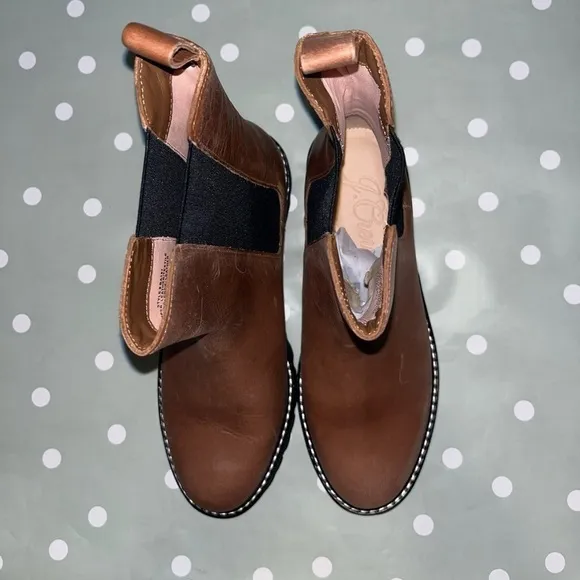 J. Crew Gwen lug sole high shaft Chelsea boots in leather BA187 Brown 8