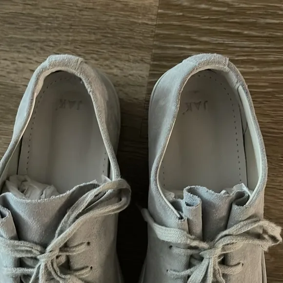 JAK Sneakers