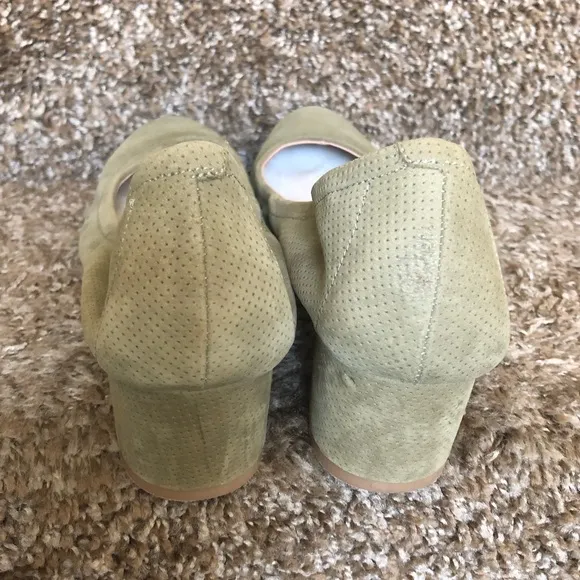 Jeffrey Campbell Green Bitsie 2 Perforated Suede Round Toe Pump Heeled Slip Ons