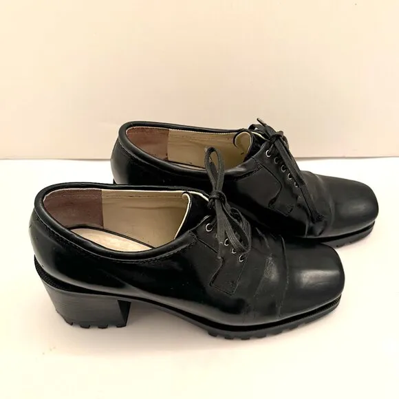 Jill Sander Navy - black tie shoes with ribbed soles in perfect condition!