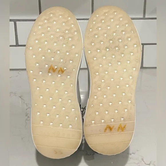 John Richmond  Rhinestone Embellished Leather Fashion Sneaker White Size 36 New