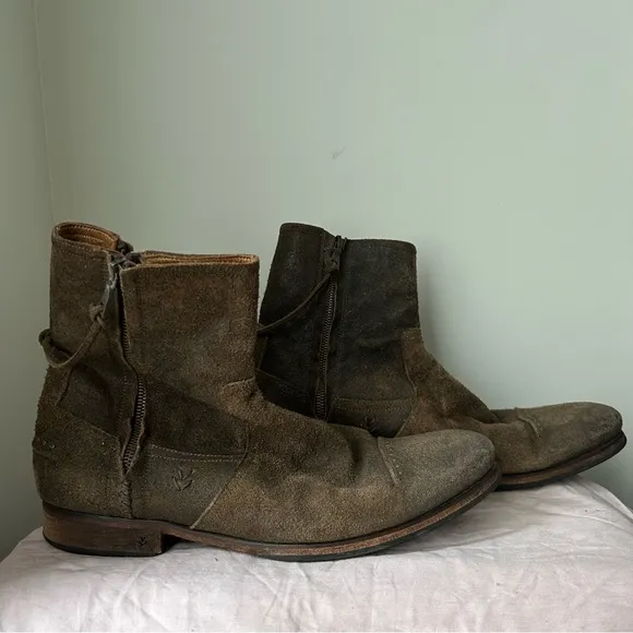 John Varvatos vtg distressed brown suede leather double zip harness ankle boots