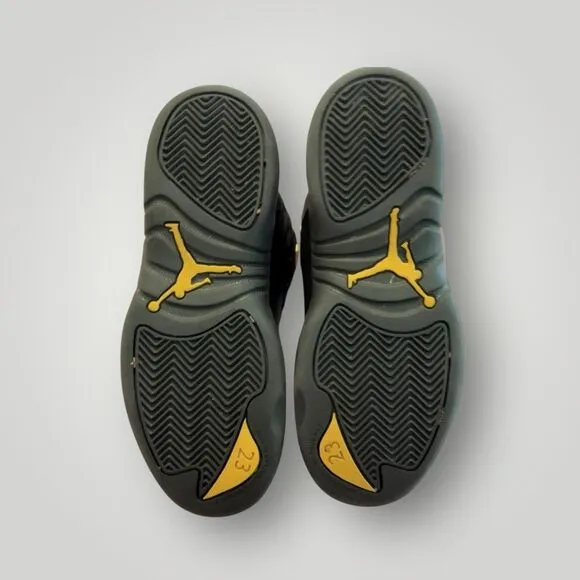 Jordan 12 Retro Youth Shoes Size 2.5 | Black Taxi Suede Nike Air 151186 071