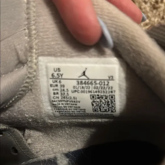 Jordan Air youth 6.5